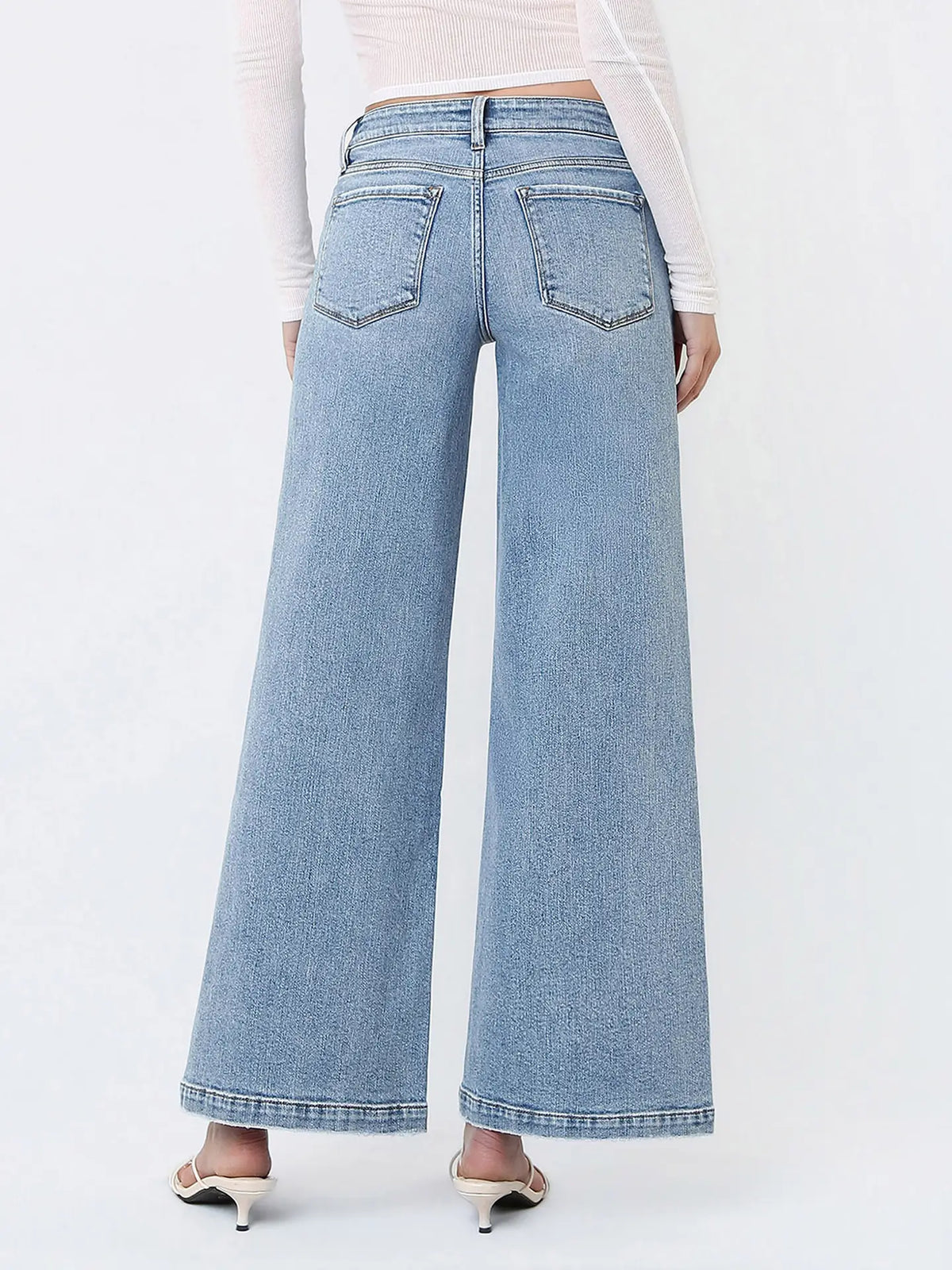 Breakthrough Mid Rise Jean