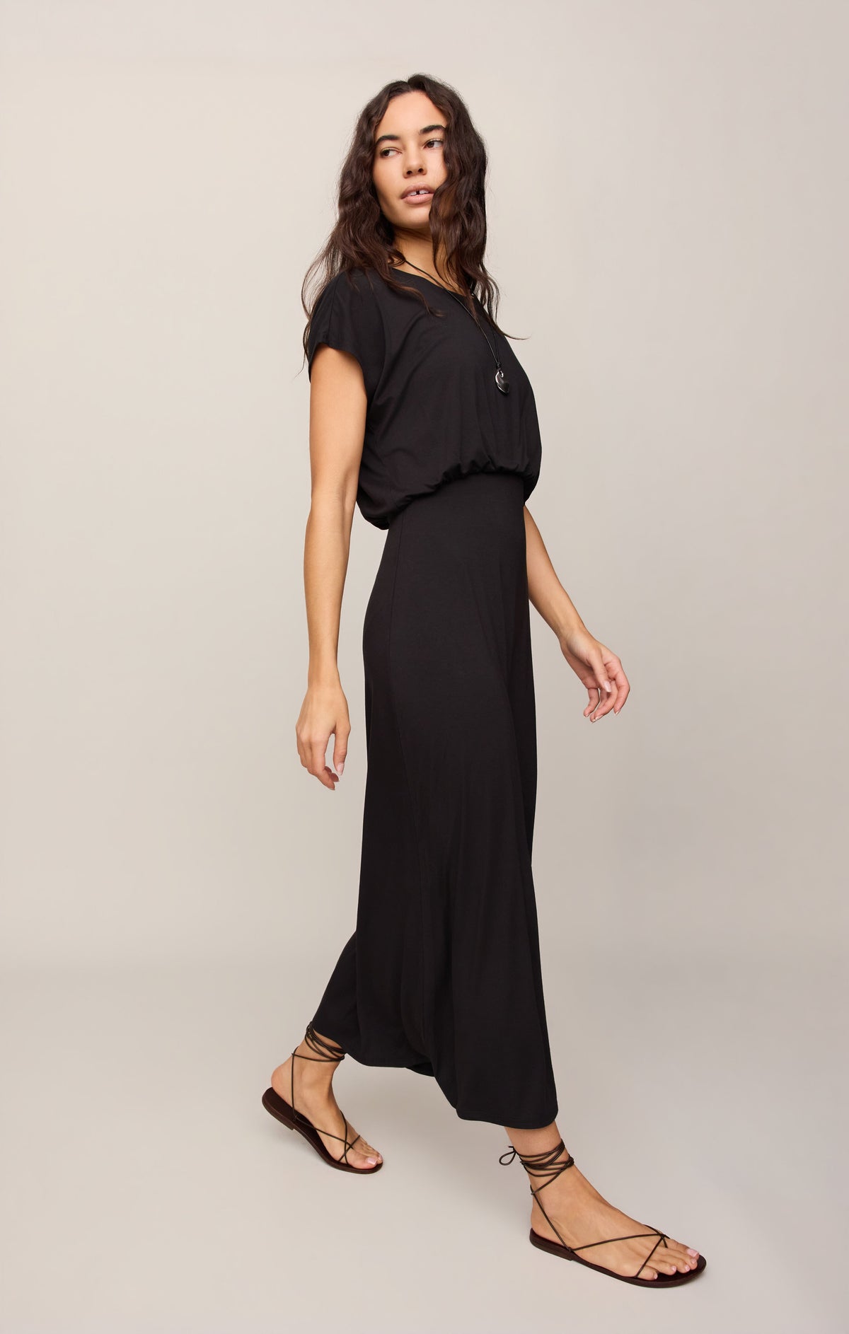 Anika Jersey Midi Dress- Black