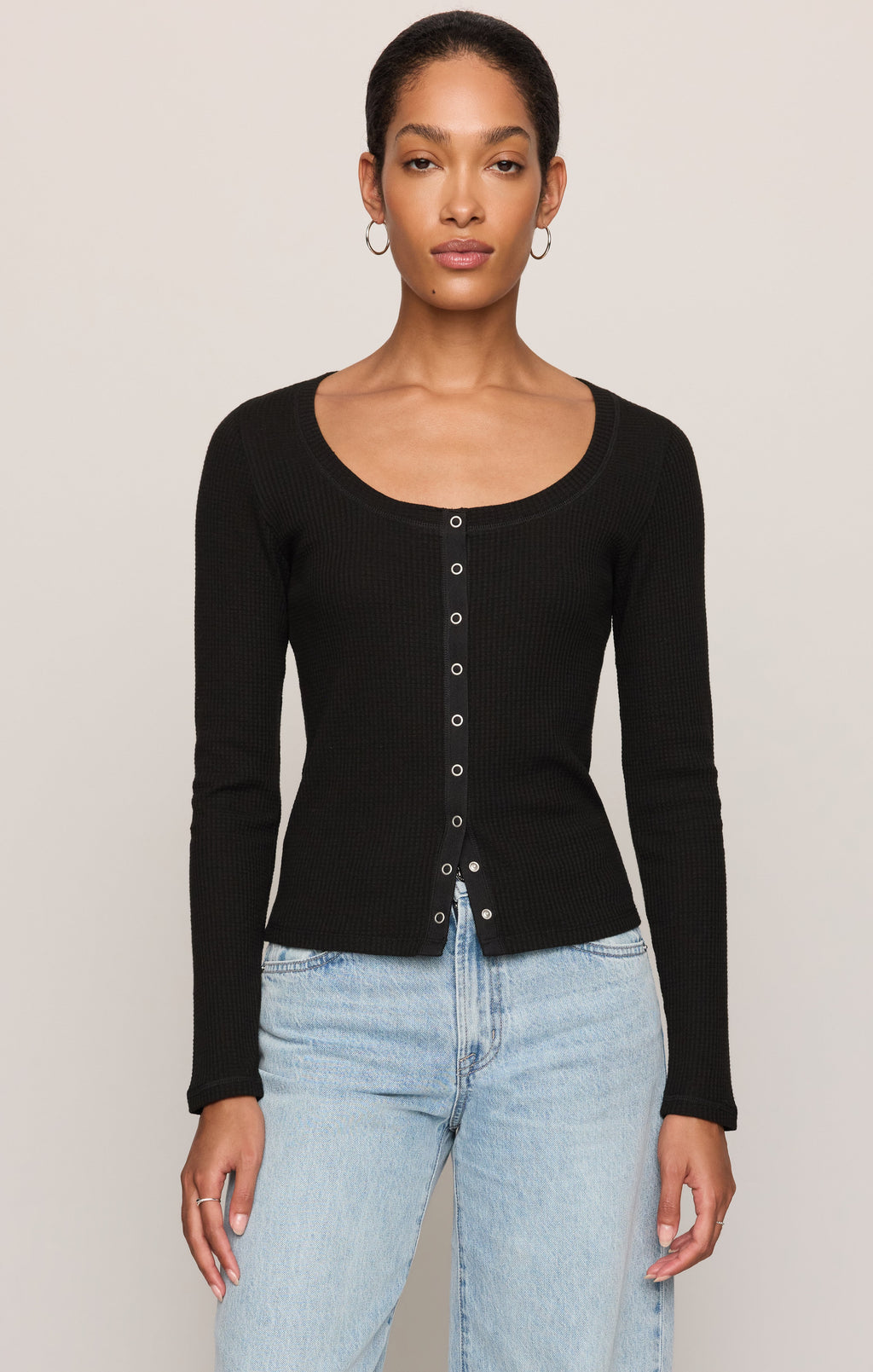Albany Waffle Snap Front Top- Black