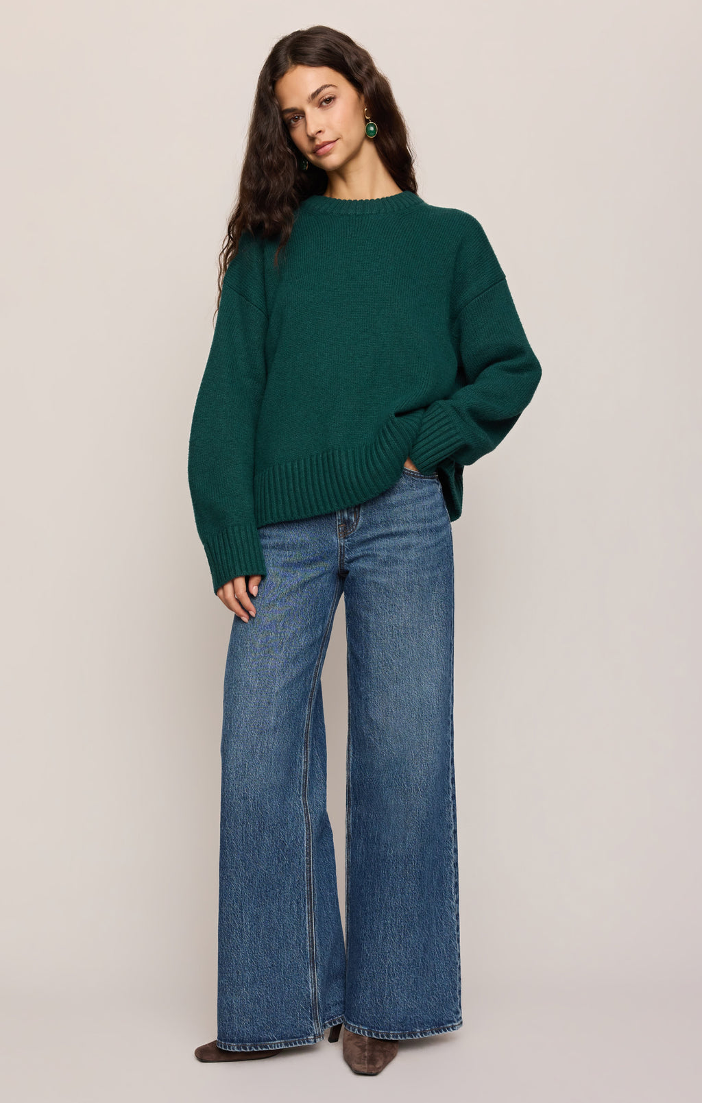 Cloud Spun Shaped Crew Sweater- Velvet Green