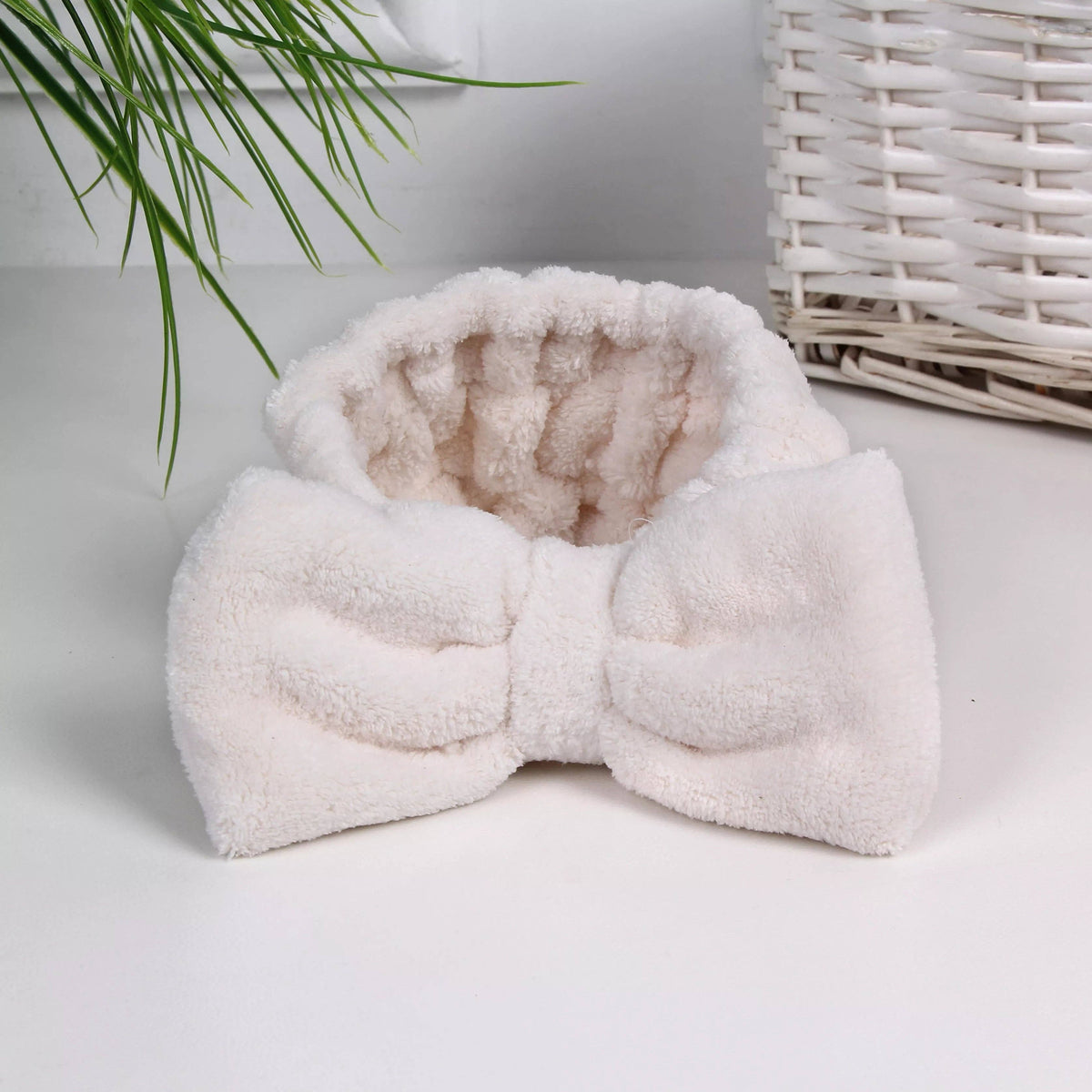Luxe Spa Headband in White
